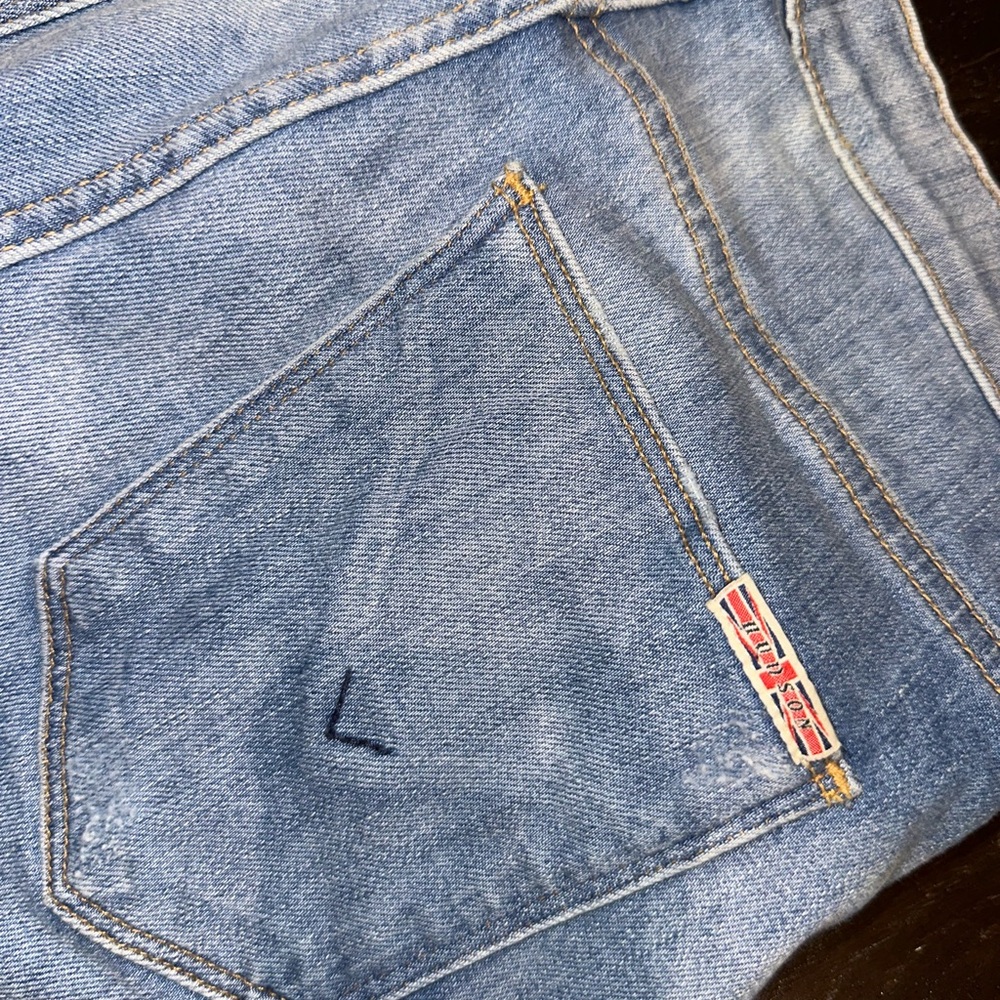 Hudson ripped skinny jean hardly worn 25